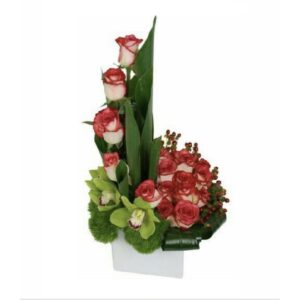 RAMO DE FLORES ESTILO CARACOL